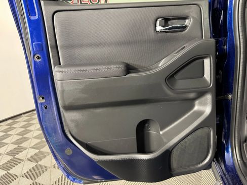 Used 2022 Nissan Frontier PRO-4X w/ Pro-4X Premium Package image 44