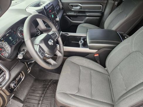 Used 2025 RAM 1500 Big Horn AWD/4WD image 13
