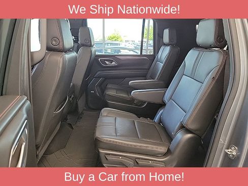 Used 2021 Chevrolet Suburban RST w/ Luxury Package AWD/4WD image 12