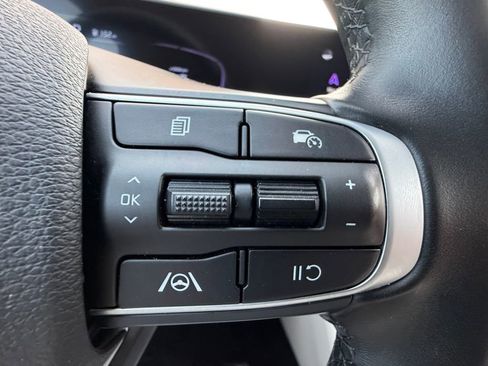 Used 2023 Kia Sportage EX FWD image 24
