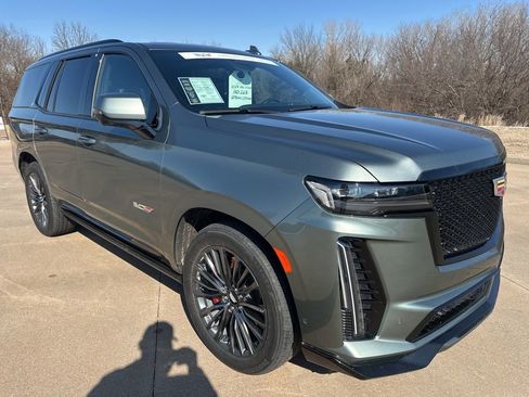 Certified 2024 Cadillac Escalade V image 7