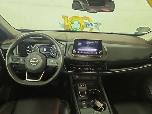 Used 2023 Nissan Rogue SL image 13