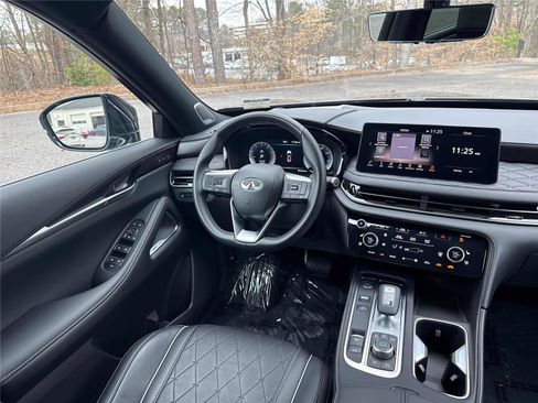 Certified 2025 INFINITI QX60 Autograph w/ Cargo Package image 12