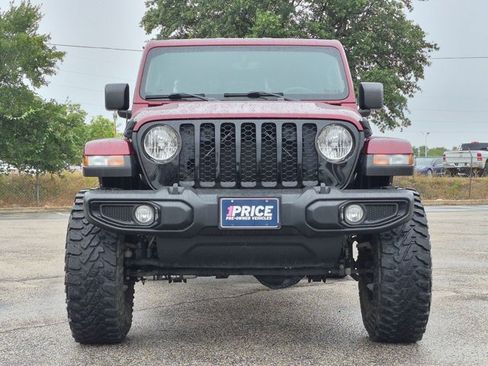 Used 2022 Jeep Gladiator Sport AWD/4WD image 2