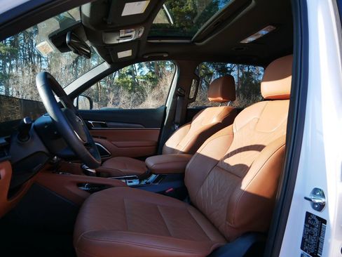 Used 2025 Kia Telluride EX X-Line image 14