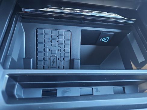 New 2026 Ford F250 Lariat w/ FX4 Off-Road Package image 19