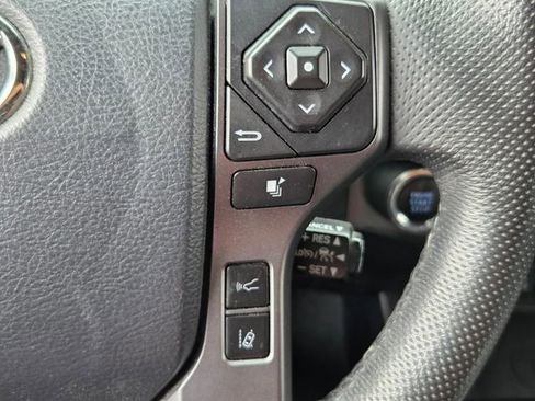 Used 2019 Toyota Tacoma TRD Sport RWD image 26