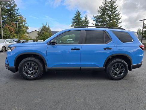 New 2025 Honda Pilot TrailSport image 28