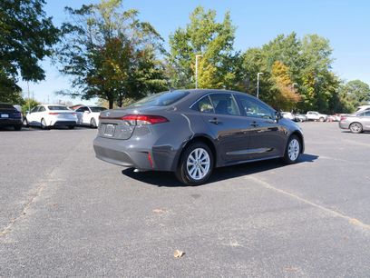 Used 2025 Toyota Corolla XLE