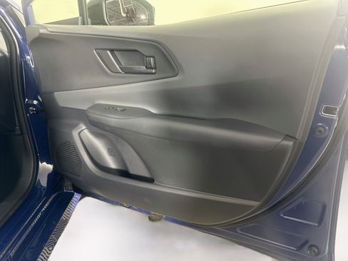 Used 2024 Toyota Prius LE FWD image 30