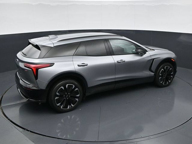 Used 2024 Chevrolet Blazer EV RS AWD/4WD image 38