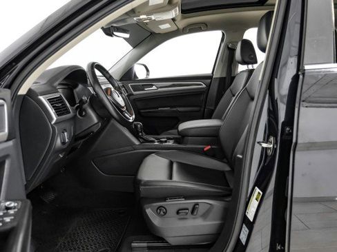 Used 2019 Volkswagen Atlas SEL image 28