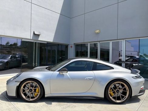 Used 2023 Porsche 911 GT3 RWD image 4