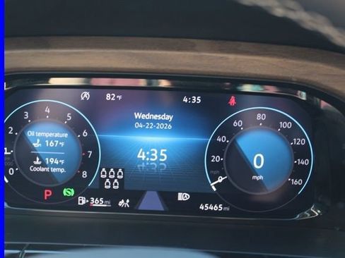 Used 2025 Volkswagen Atlas SE AWD/4WD image 35