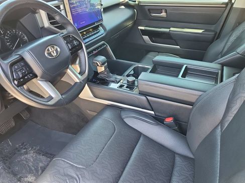 Used 2022 Toyota Tundra Limited AWD/4WD image 12