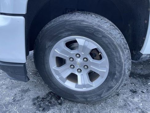 Used 2016 Chevrolet Silverado 1500 LT w/ LT Convenience Package image 31