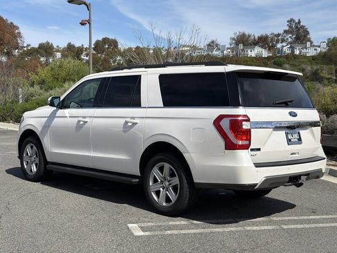 Used 2018 Ford Expedition Max XLT image 4