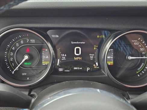 Used 2021 Jeep Wrangler Unlimited Rubicon 4xe w/ Cold Weather Group AWD/4WD image 30