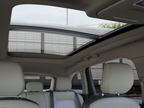 New 2026 Lincoln Nautilus Premier w/ Equipment Group 102A image 44