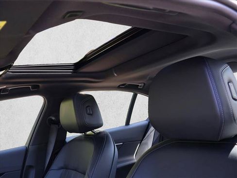 Used 2026 BMW i5 M60 AWD/4WD image 15