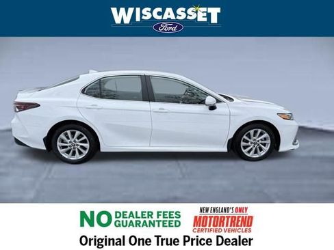 Used 2023 Toyota Camry LE w/ Convenience Package image 6