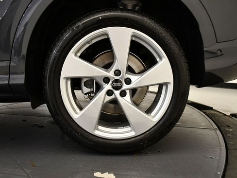 Used 2025 Audi Q5 Premium Plus w/ Premium Plus AWD/4WD image 14