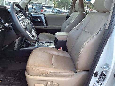 Used 2018 Toyota 4Runner Limited image 14