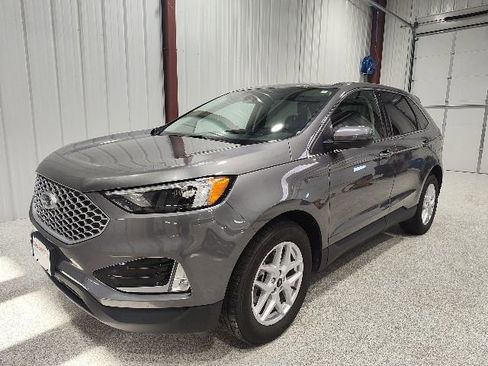 Used 2023 Ford Edge SEL w/ Convenience Package AWD/4WD image 8