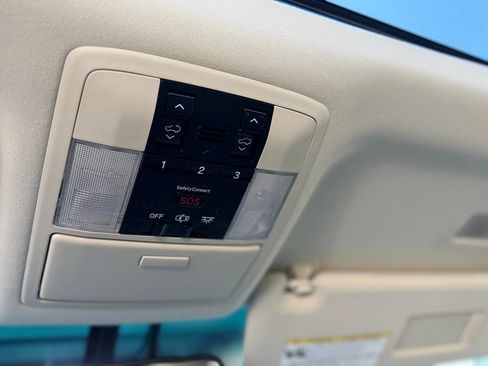 Used 2011 Lexus GX 460 Premium AWD/4WD image 76