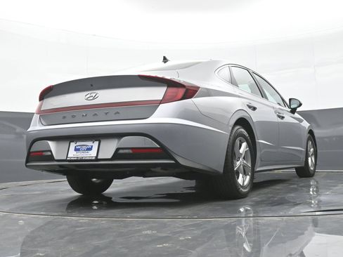 Certified 2023 Hyundai Sonata SE w/ Cargo Package FWD image 39