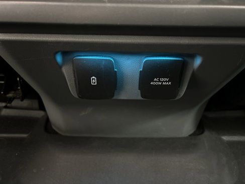 Certified 2021 Ford F150 XLT w/ Equipment Group 302A High image 30