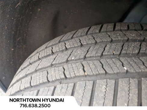 Used 2023 Chevrolet Traverse LS w/ Safety Package image 43