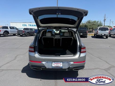 Used 2023 Genesis GV80 2.5T AWD/4WD image 9