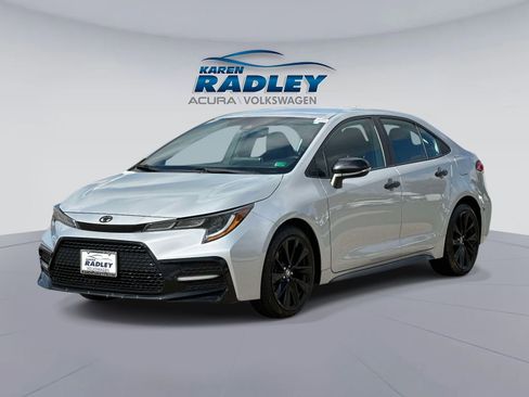 Used 2020 Toyota Corolla SE FWD image 5