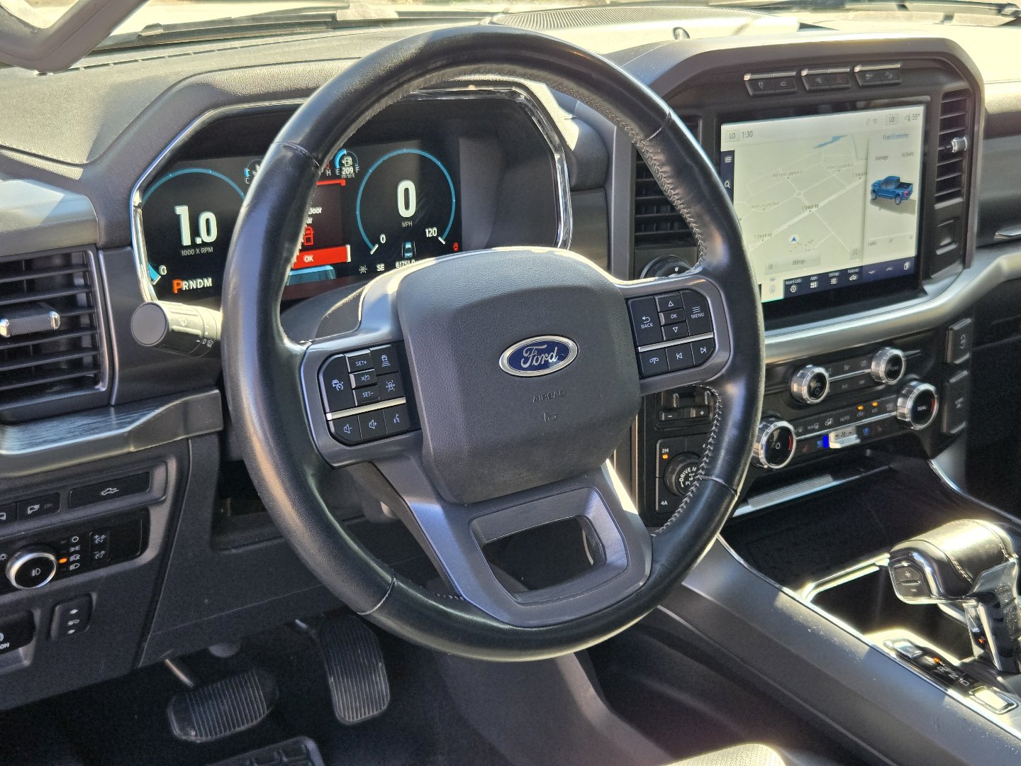 Used 2023 Ford F150 Lariat w/ Trailer Tow Package AWD/4WD image 4