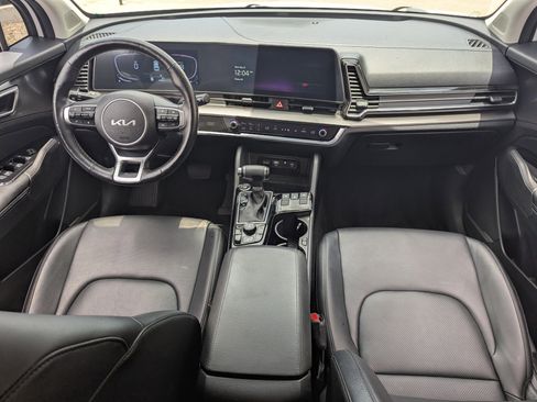 Certified 2023 Kia Sportage EX AWD/4WD image 12