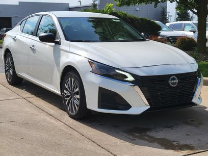 New 2026 Nissan Altima 2.5 SV