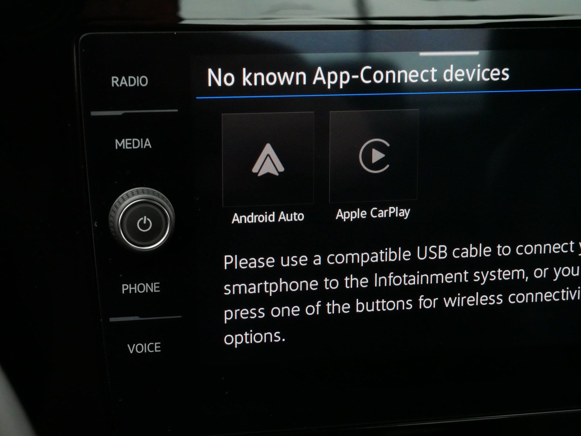 Certified 2026 Volkswagen Jetta SEL FWD image 30