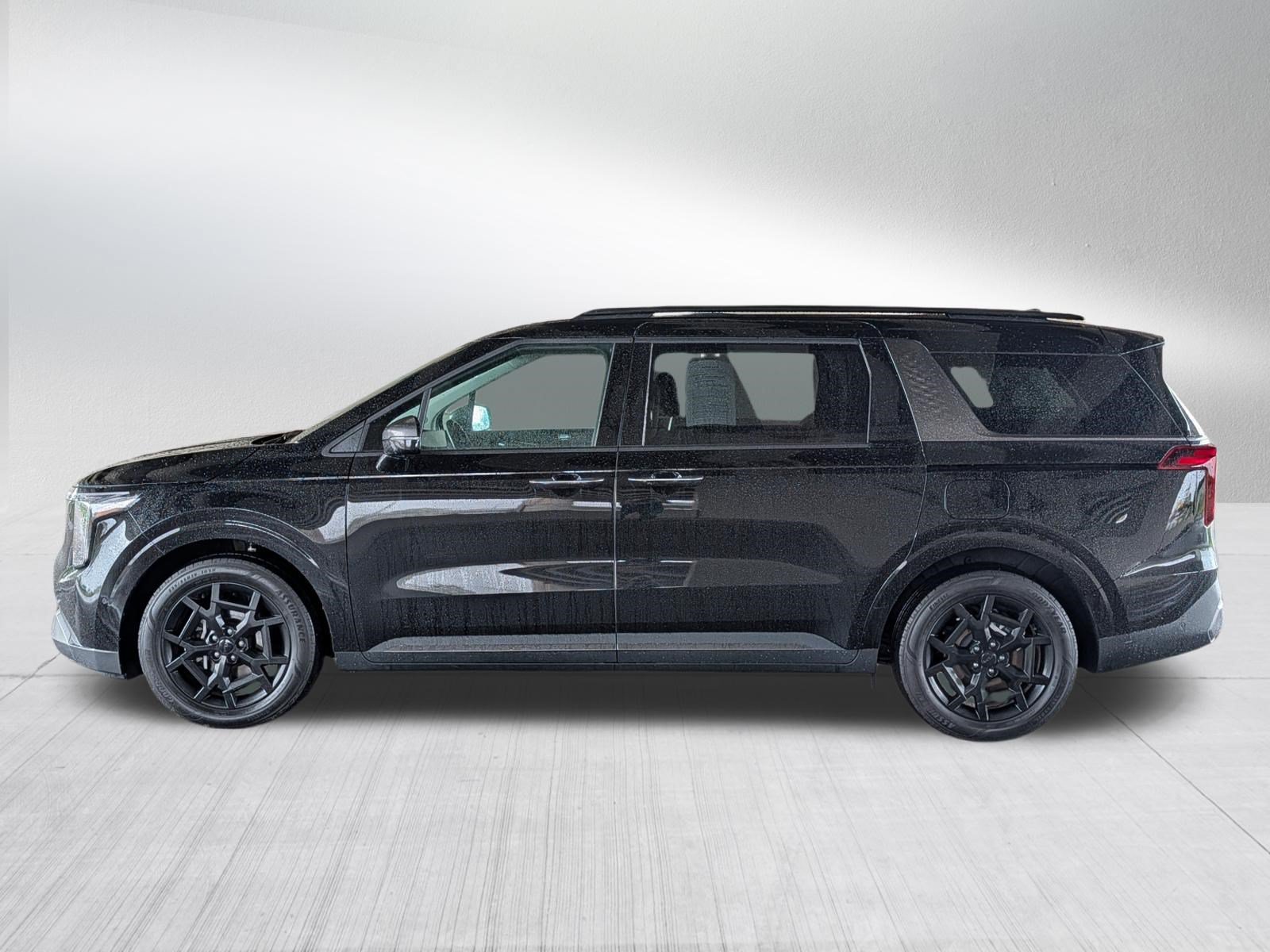 Certified 2025 Kia Carnival SX Prestige FWD image 4