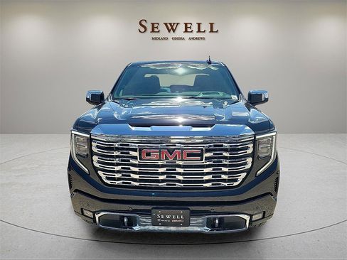 New 2026 GMC Sierra 1500 Denali w/ Denali Reserve Package image 8