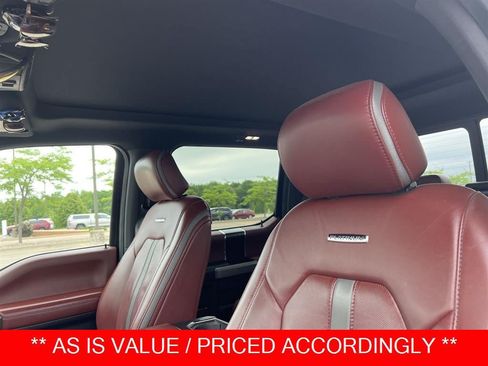Used 2018 Ford F150 Platinum w/ Equipment Group 701A Luxury AWD/4WD image 2