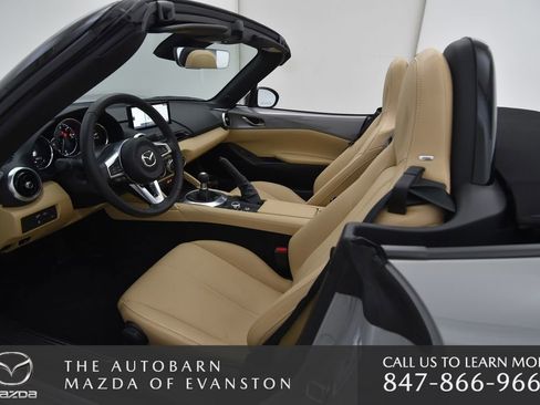 Used 2025 MAZDA MX-5 Miata Grand Touring w/ Weather Package image 24