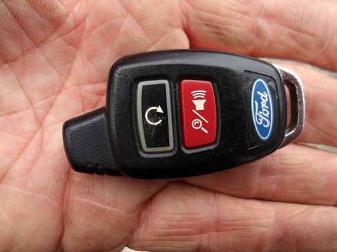 Used 2019 Ford Escape SE AWD/4WD image 14