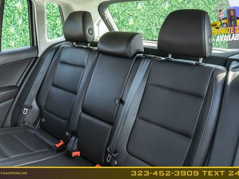 Used 2016 Volkswagen Tiguan S FWD image 16