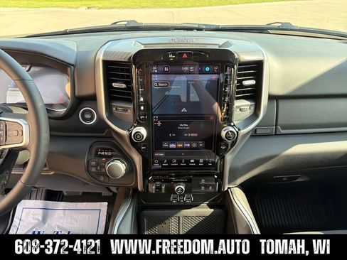 New 2026 RAM 1500 Big Horn AWD/4WD image 17