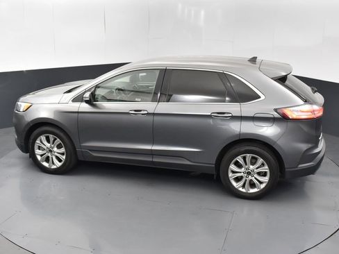 Used 2024 Ford Edge Titanium image 47
