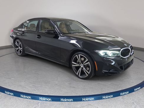 Used 2023 BMW 330i Sedan w/ Driving Assistance Package RWD image 4
