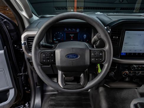 Used 2025 Ford F150 XL w/ Equipment Group 103A High image 18
