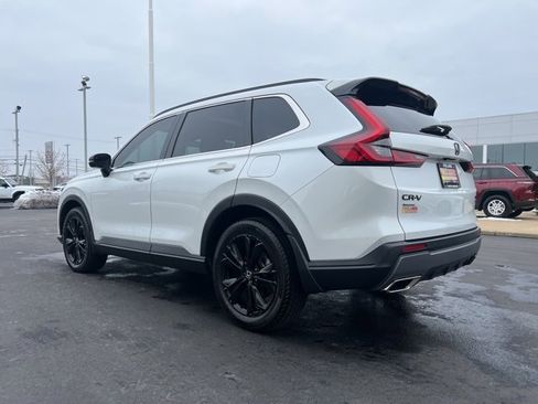 Used 2023 Honda CR-V Sport Touring image 5