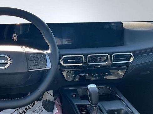 New 2026 Nissan Sentra SR image 6